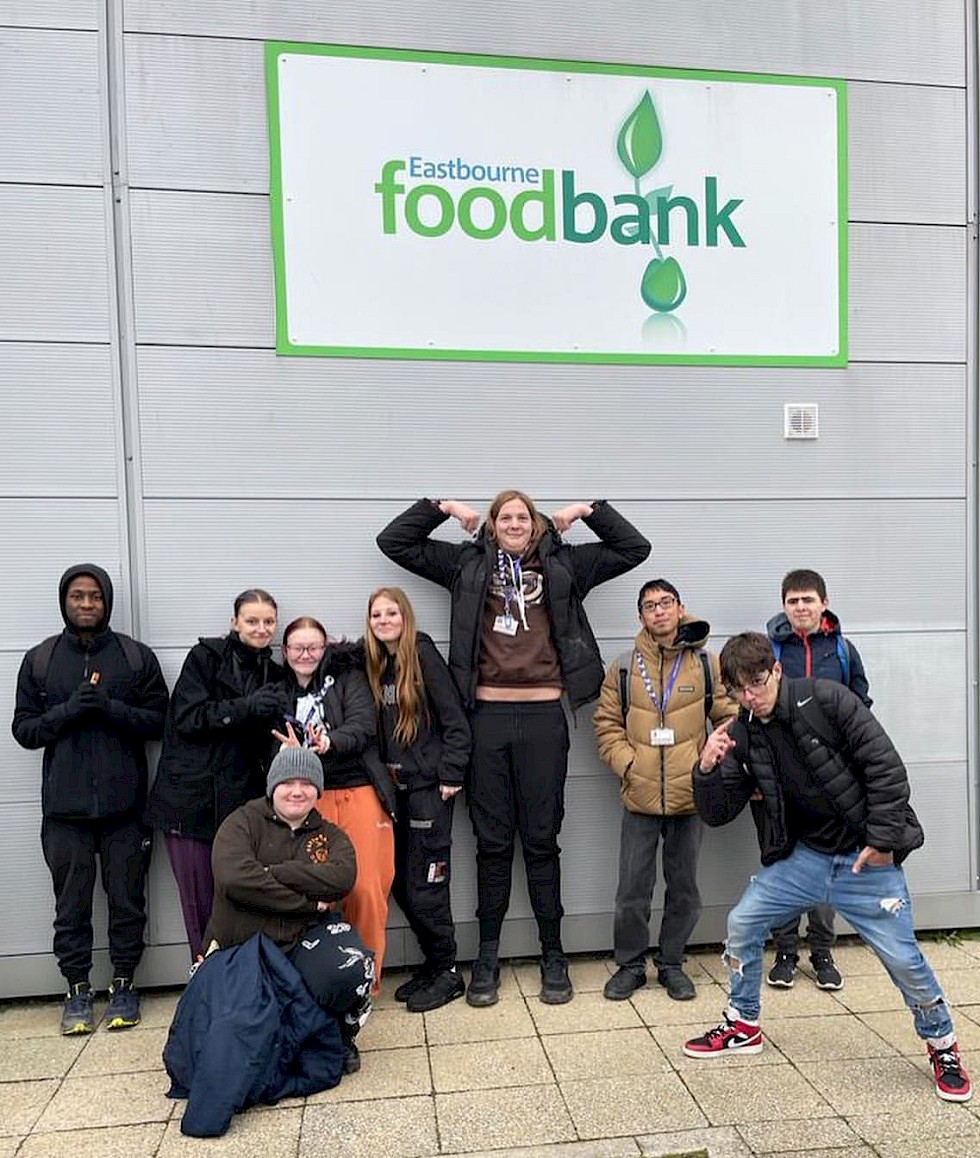 East Sussex College catering students visit local food bank